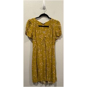 AMERICAN EAGLE V-Neck Short Sleeve Floral Mini Dress
